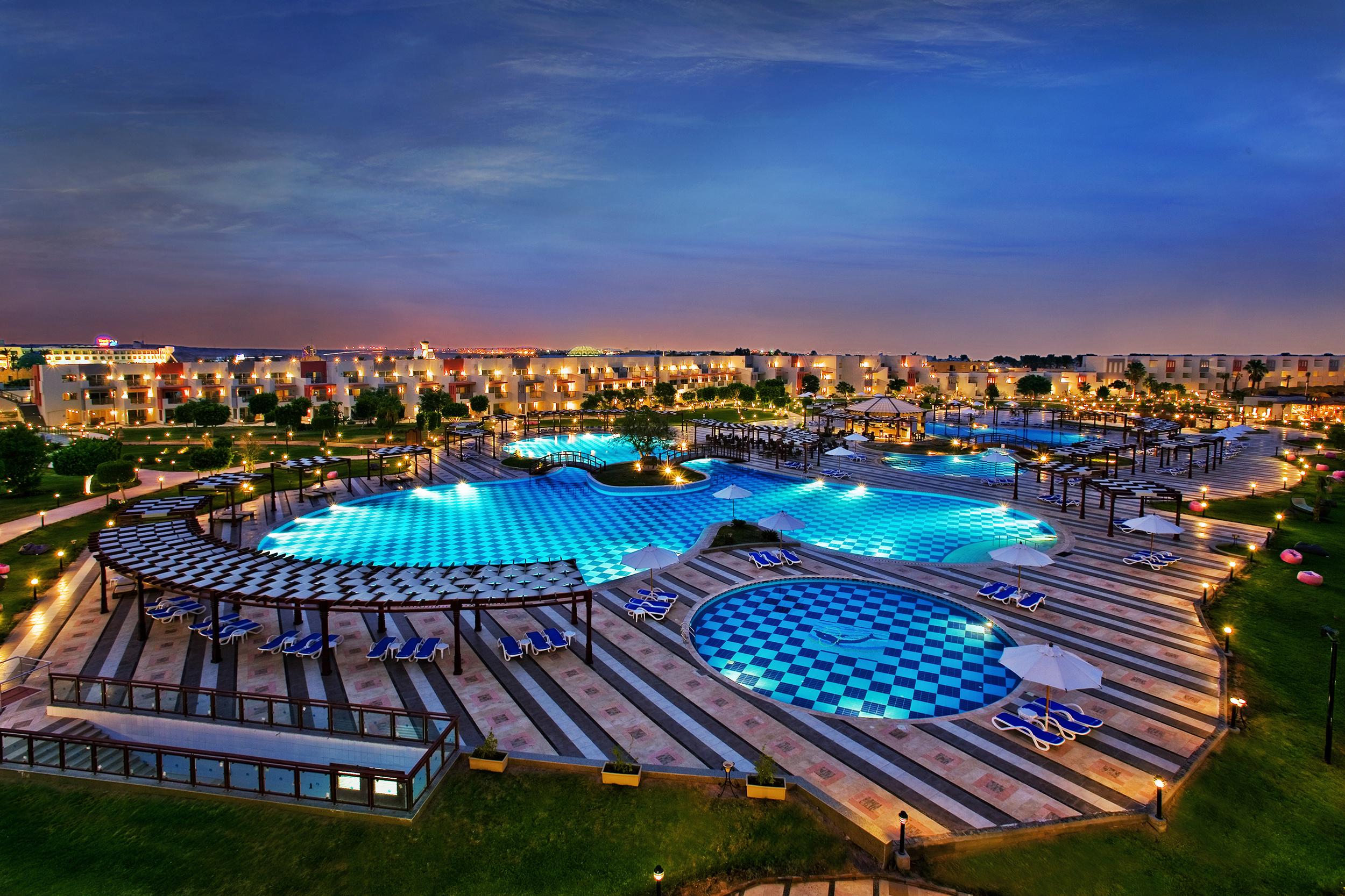 Sunrise Crystal Bay Resort -Grand Select (Adults Only) Hurghada Luaran gambar Hilton Sharm El Sheikh Resort